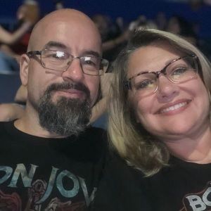 Meet your Posher, Robertandkara